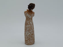 Laden Sie das Bild in den Galerie-Viewer, Willow Tree Music Speaks Nr.78
