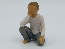 Laden Sie das Bild in den Galerie-Viewer, Willow Tree Inquisitive Child Nr.34

