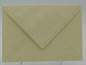 Briefumschlag gefüttert, C6 für Postkarten elfenbein